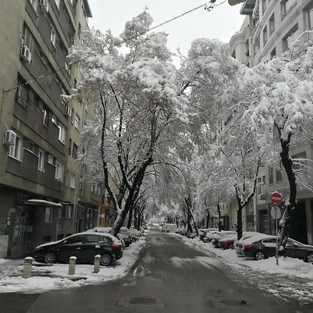 Center , Light Of Dorcol Апартаменты Белград